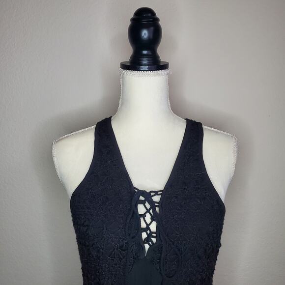 BCBG Black Crochet Tank Top Small - Picture 5 of 10